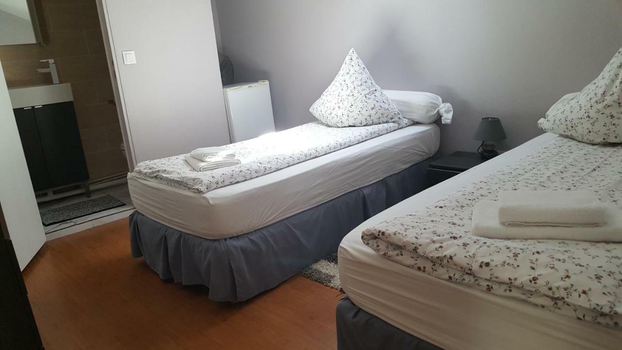 Le Relais Bleu Hotel Le Blanc-Mesnil Zewnętrze zdjęcie